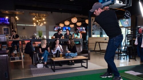 golfplay golfers swinging and talking