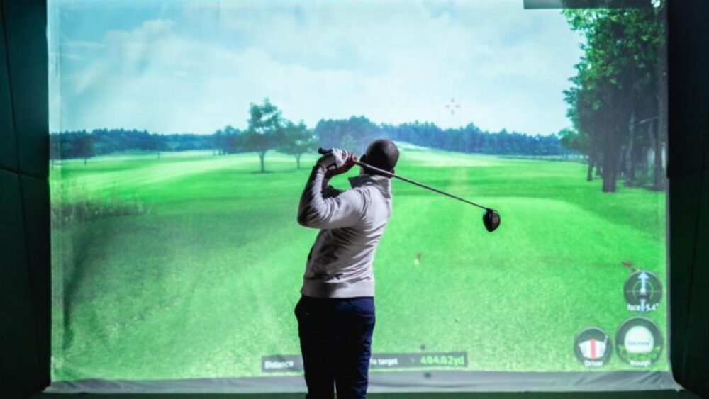Golf Moving Celebrate Spring Break With a Home Golf Simulator Itinerary | GOLFZON Blog
