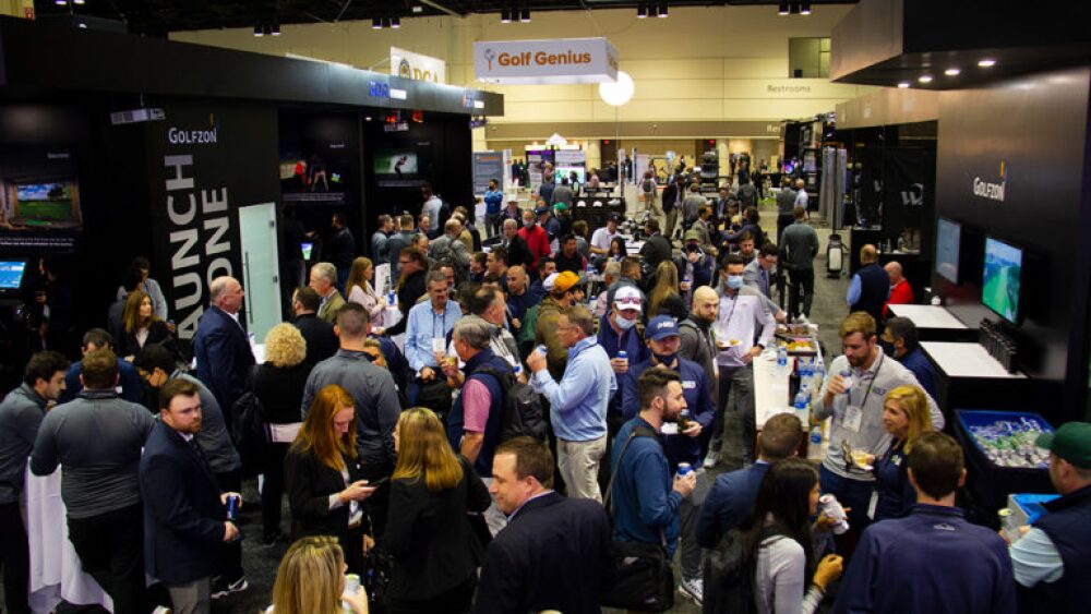 2022 PGA Show Crowd By Golfzon Booth