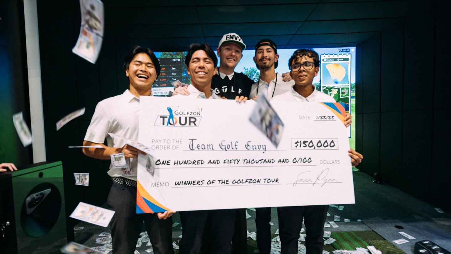 Team Golf Envy Winning GOLFZON Tour 150k Check at PGA Show 2025