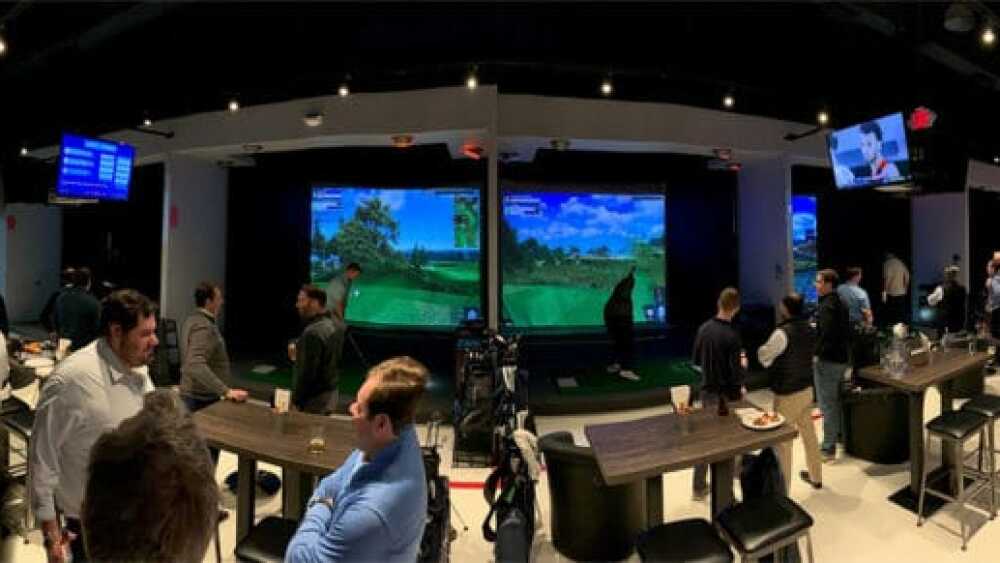 ZSTRICT Panorama People Socializing, Golfzon Golf Simulator Bays